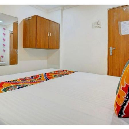 Hotel Super 뭄바이 외부 사진